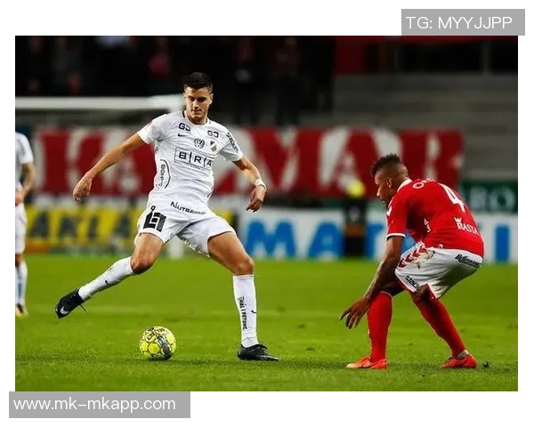 马卡为圣吉罗斯忠粉骑行1570公里追随球队客战马竞的壮举 马卡为圣吉罗斯忠粉骑行1570公里追随球队客战马竞的壮举