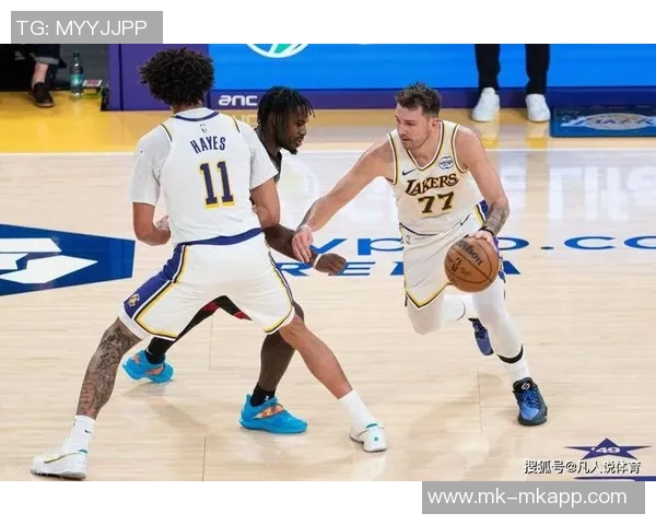 东契奇传球创造性十足却频频失误成为联盟失误王的背后原因解析 东契奇传球创造性十足却频频失误成为联盟失误王的背后原因解析